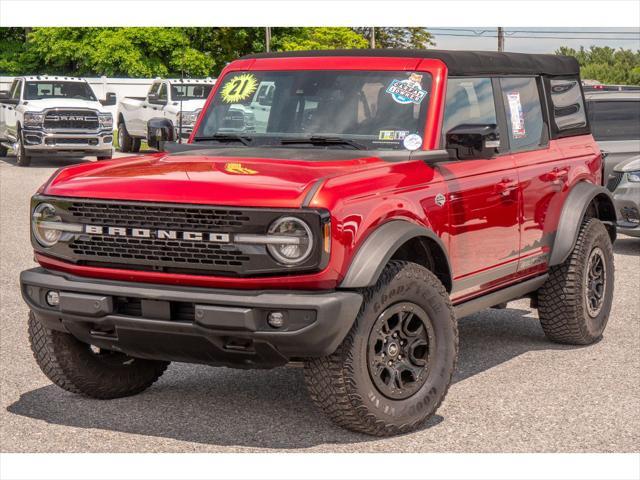 Photo of 2021 Rapid Red Metallic Tinted Clearcoat Ford Bronco