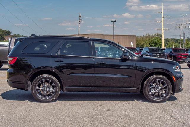 Photo of 2026 DB Black Crystal Clearcoat Dodge Durango
