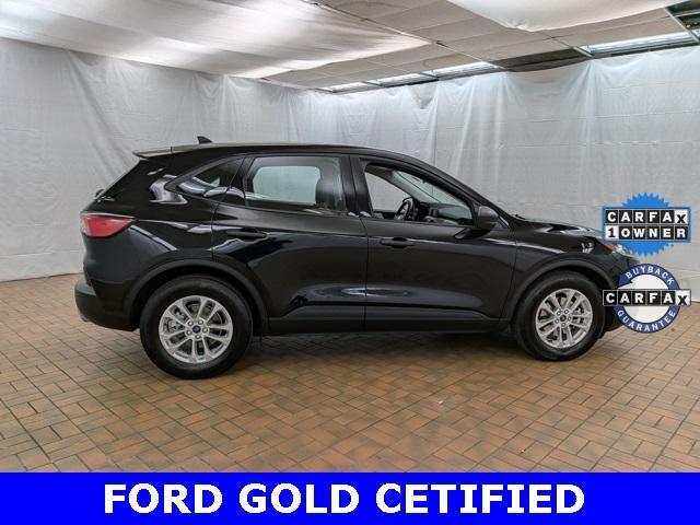 Photo of 2022 Black Metallic Ford Escape