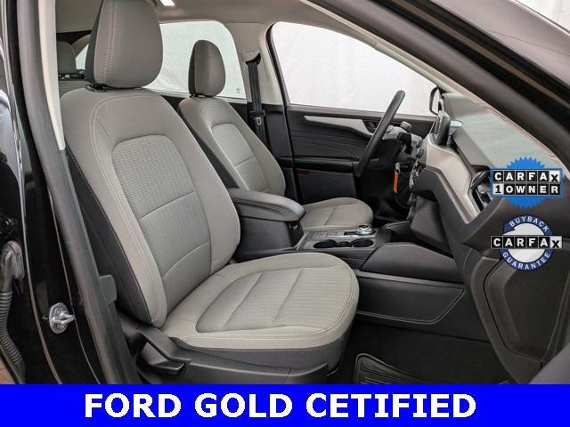 Photo of 2022 Black Metallic Ford Escape