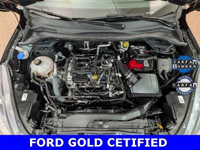 Photo of 2022 Black Metallic Ford Escape
