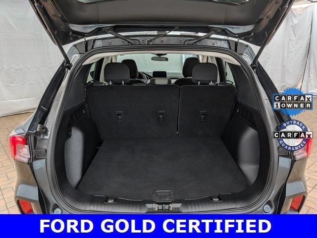 Photo of 2022 Stone Blue Metallic Ford Escape