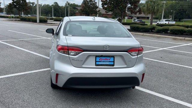 Photo of 2024 Classic Silver Metallic Toyota Corolla