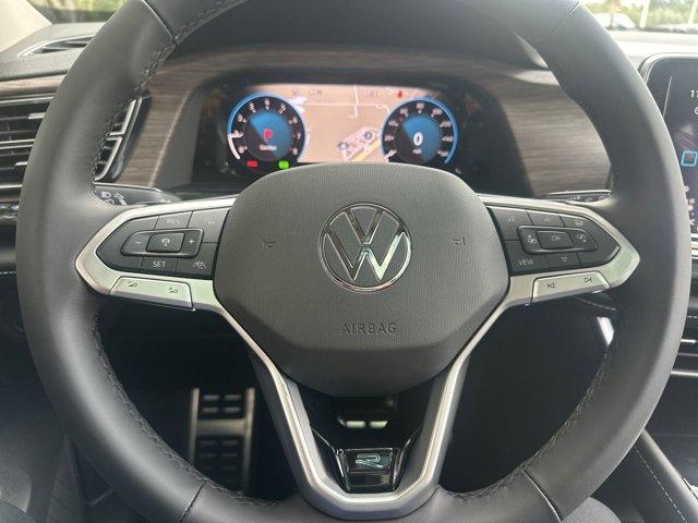 Photo of 2026 Opal White Pearl Volkswagen Atlas
