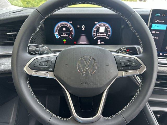 Photo of 2025 Pure White Volkswagen Tiguan