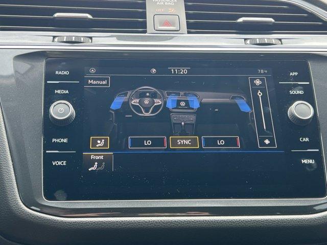 Photo of 2022 Platinum Gray Metallic Volkswagen Tiguan