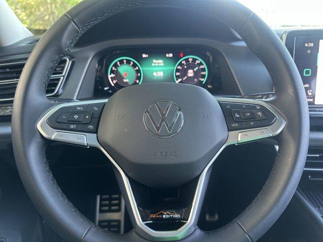 Photo of 2025 Pure Gray Volkswagen Atlas