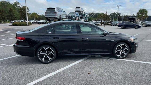 Photo of 2022 Deep Black Pearl Volkswagen Passat