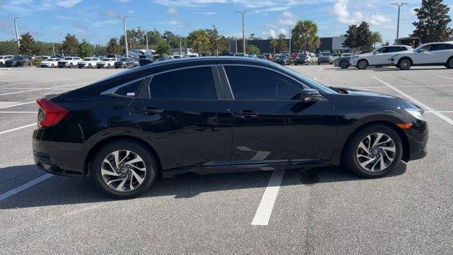 Photo of 2017 Crystal Black Pearl Honda Civic