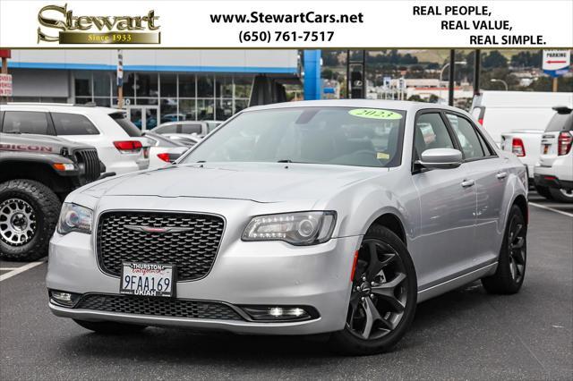 2023 Chrysler 300
