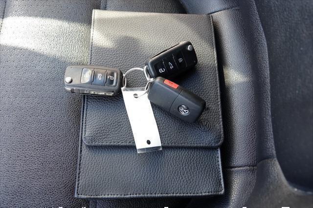 Photo of 2011 Black Volkswagen Jetta