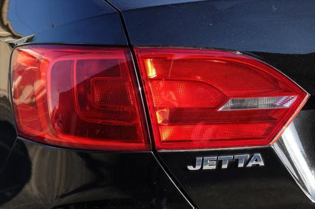 Photo of 2011 Black Volkswagen Jetta