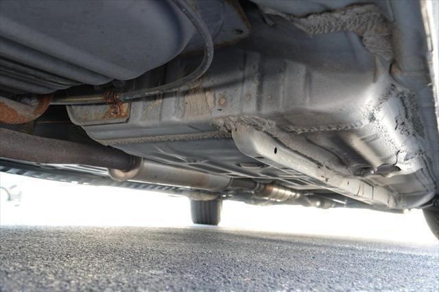 Photo of 2001 Lunar Mist Metallic Toyota Camry
