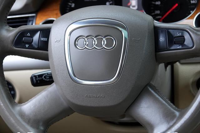 Photo of 2006 Night Blue Pearl Audi A8
