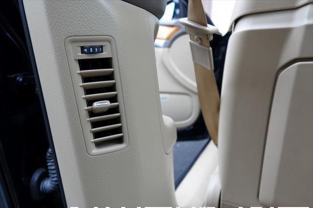 Photo of 2006 Night Blue Pearl Audi A8