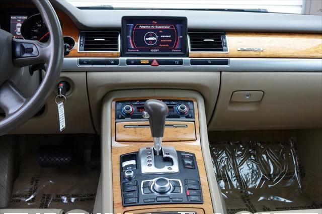 Photo of 2006 Night Blue Pearl Audi A8
