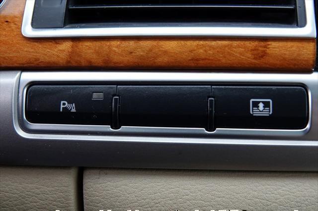 Photo of 2006 Night Blue Pearl Audi A8