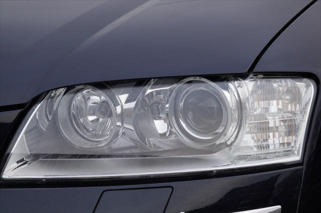 Photo of 2006 Night Blue Pearl Audi A8