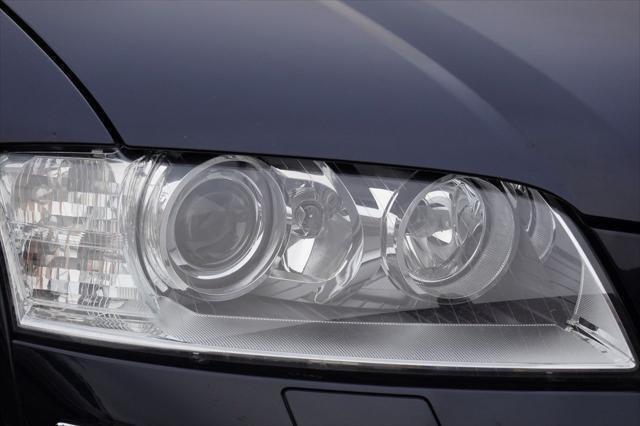 Photo of 2006 Night Blue Pearl Audi A8