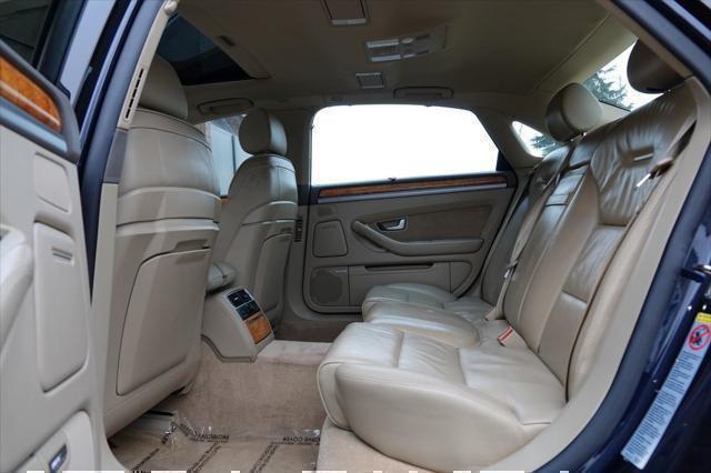 Photo of 2006 Night Blue Pearl Audi A8