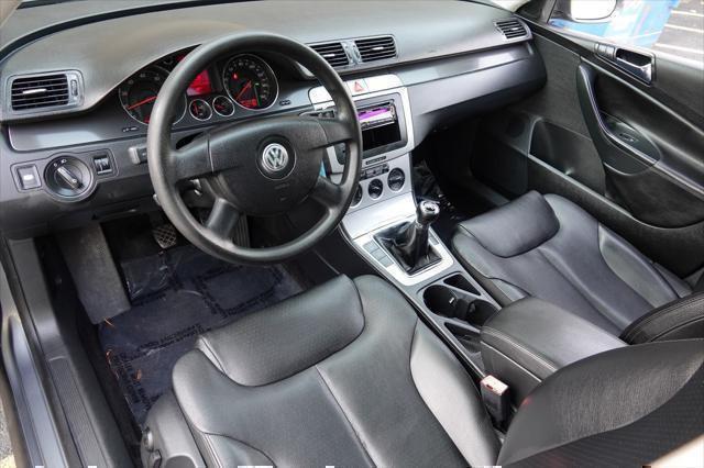 Photo of 2007 United Gray Volkswagen Passat