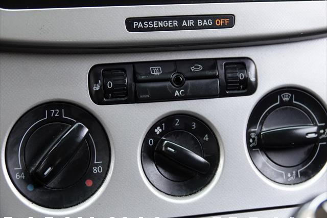 Photo of 2007 United Gray Volkswagen Passat