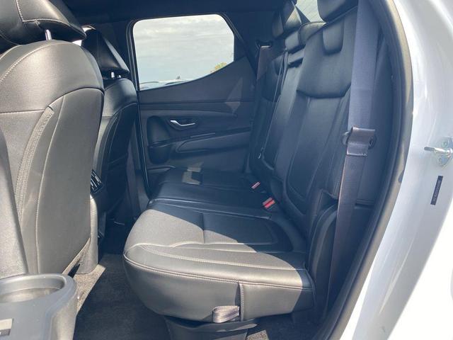Photo of 2025 Atlas White Hyundai SANTA CRUZ
