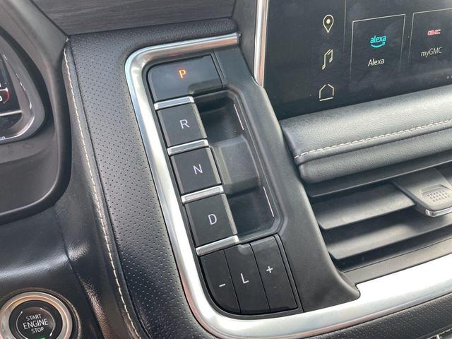 Photo of 2022 Midnight Blue Metallic GMC Yukon