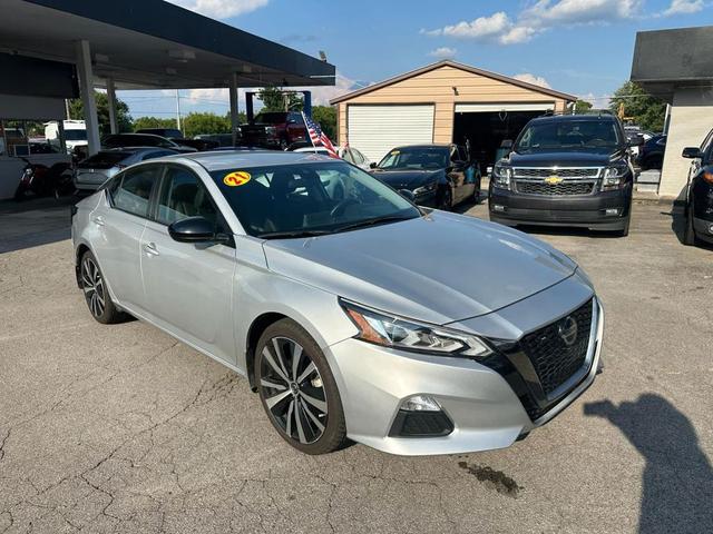 Photo of 2021 Brilliant Silver Metallic Nissan Altima