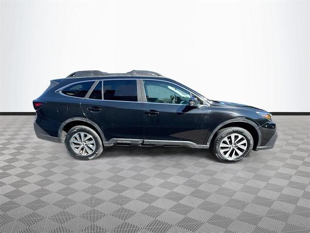 Photo of 2021 Crystal Black Silica Subaru Outback