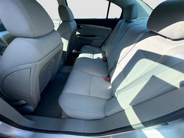 Photo of 2009 Quicksilver Saturn Aura