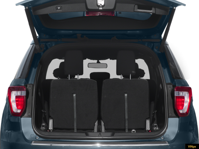 Photo of 2019 WHITE PLATINUM MET TRI-COAT Ford Explorer