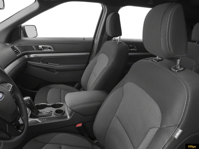 Photo of 2019 WHITE PLATINUM MET TRI-COAT Ford Explorer