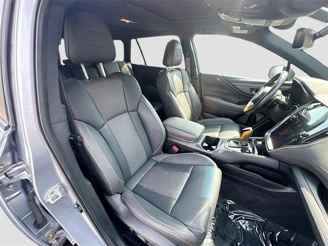 Photo of 2022 Ice Silver Metallic Subaru Outback