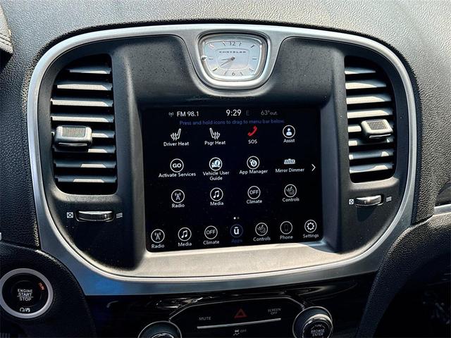 Photo of 2017 Velvet Red Pearlcoat Chrysler 300