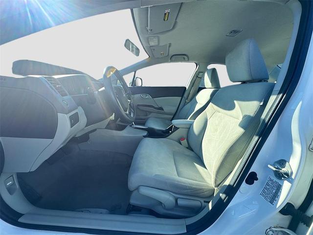 Photo of 2012 Taffeta White Honda Civic