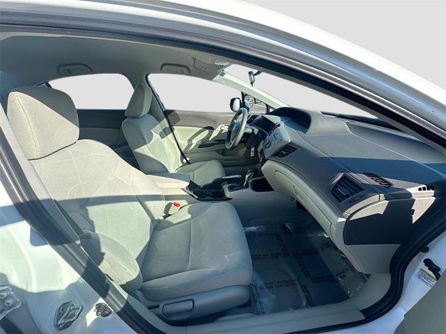 Photo of 2012 Taffeta White Honda Civic