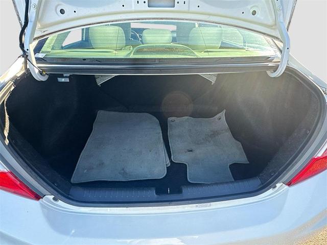 Photo of 2012 Taffeta White Honda Civic