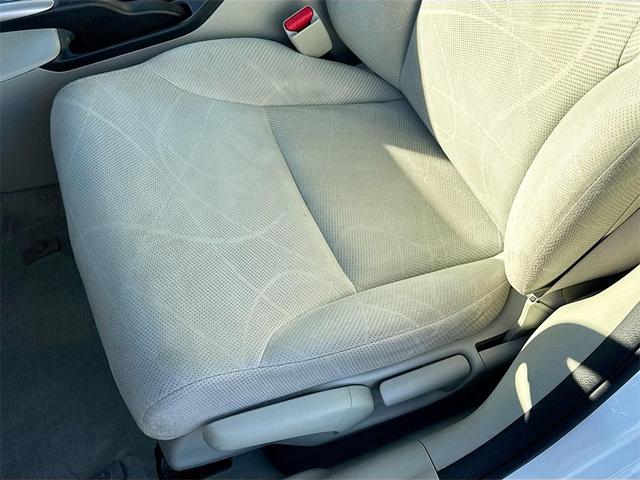 Photo of 2012 Taffeta White Honda Civic