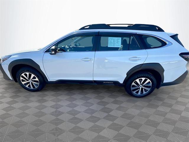 Photo of 2023 Crystal White Pearl Subaru Outback