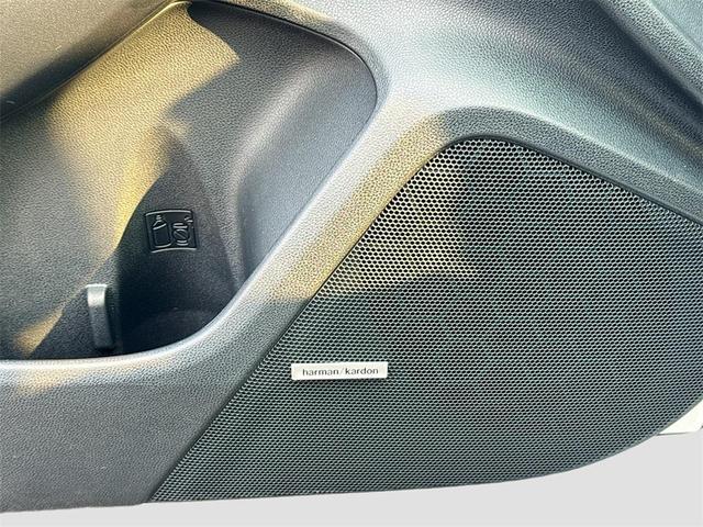 Photo of 2025 Crystal White Subaru Crosstrek