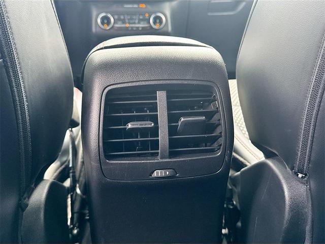 Photo of 2024 CARBONIZED GRAY METALLIC Ford Escape
