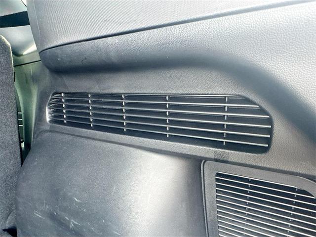 Photo of 2024 CARBONIZED GRAY METALLIC Ford Escape