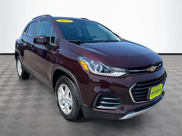 Photo of 2022 Black Cherry Metallic Chevrolet Trax