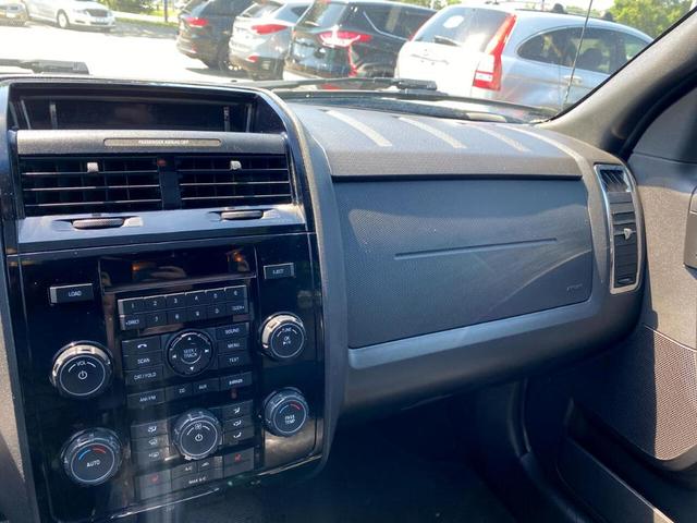 Photo of 2012 Black Ford Escape