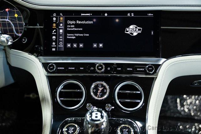 Photo of 2022 Arctica by Mulliner Bentley Continental GT