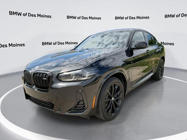Photo of 2025 Black Sapphire Metallic BMW X4