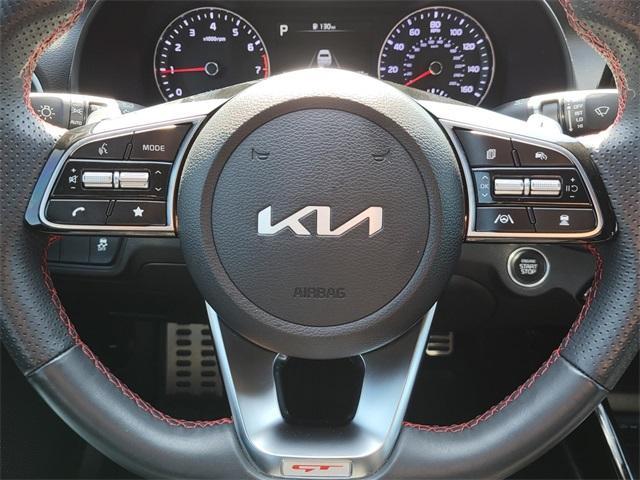 Photo of 2023 Currant Red Kia Forte