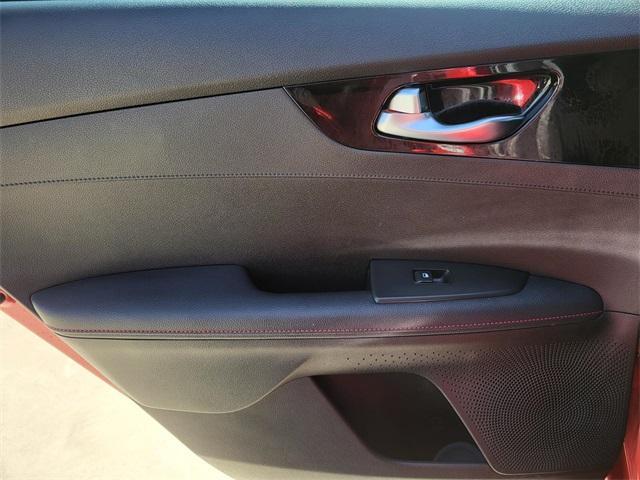 Photo of 2023 Currant Red Kia Forte