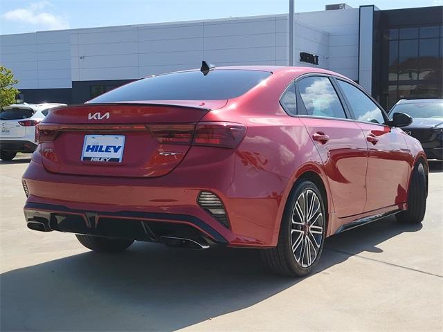 Photo of 2023 Currant Red Kia Forte